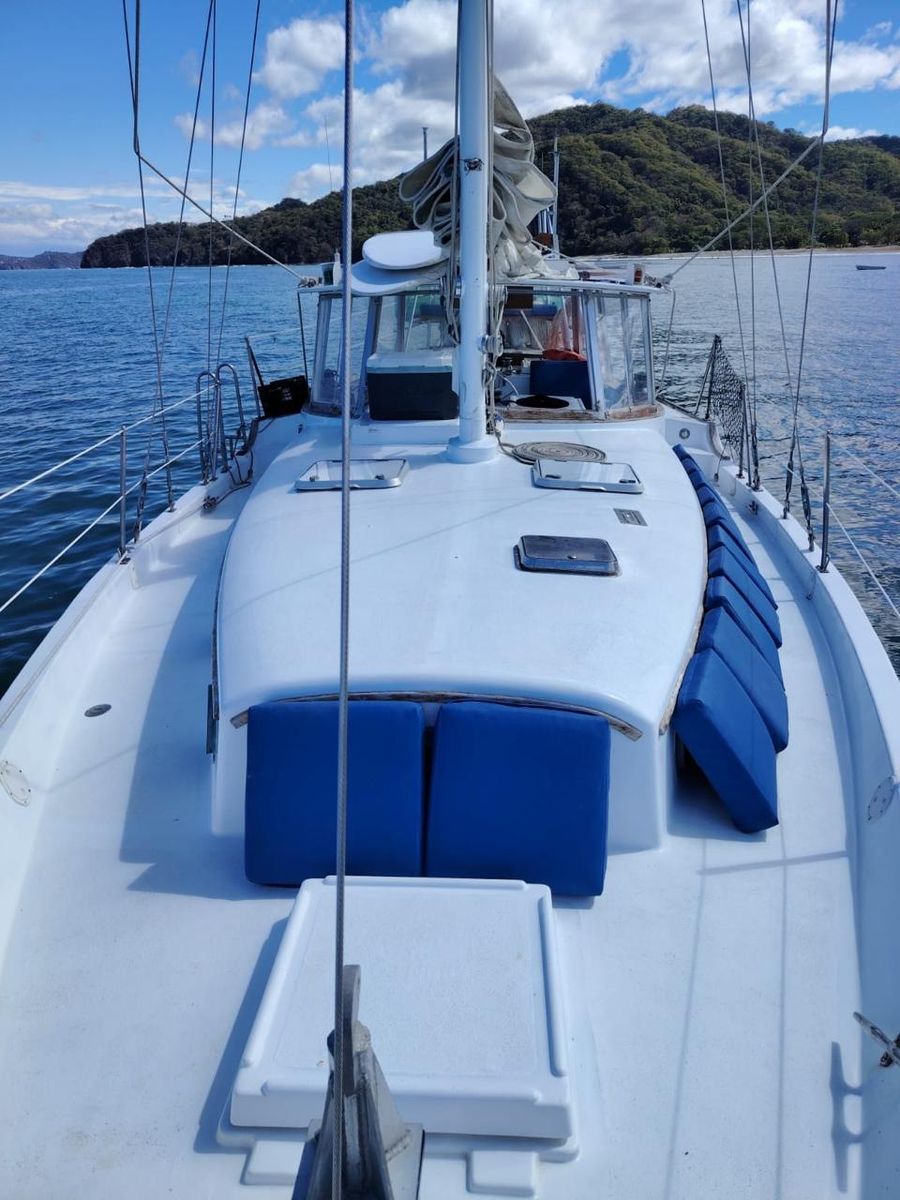 Jessica Anne at anchor in a quiet bay